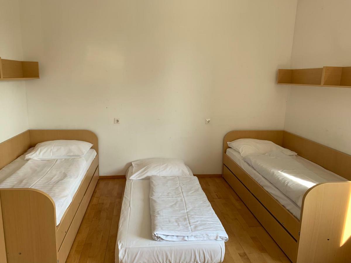 ليوبليانا Hostel Rozna Dolina الغرفة الصورة